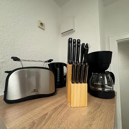 Gemuetliche Handwerker-wohnung Mit Balkon Und Wlan, Ideal Fuer 3 Personen * Spremberg