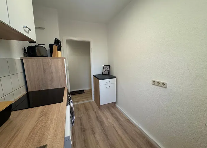 Gemütliche Handwerker-wohnung Mit Balkon Und Wlan, Ideal Für 3 Personen Spremberg
